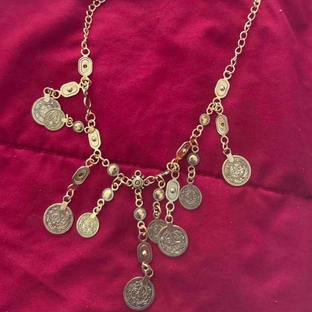Women's Antique Medieval-Style Gold Coin Charm Necklace - Picture 3 of 5